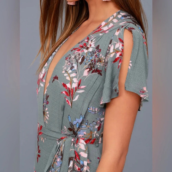 Lulu’s Maxi Dress Fiorire Slate Blue Floral Print Wrap Size XS Romantic Feminine - Picture 4 of 16
